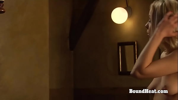 Lesbian 69 And Facesitting With Horny Lesbian Mistress And Slave