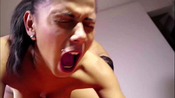 MISTRESS VS CHEATED WIFE – FOOT FETISH LESBIANS