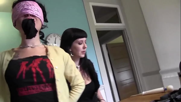 True Sapphic love between Nerine Mechanique and her lover two MILFS with firm breasts enjoy licking pussy