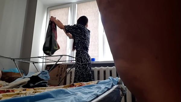 While my girlfriend was hanging out the laundry I fucked her pussy hard